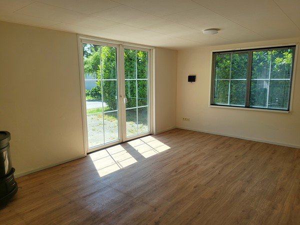 8. woonkamer 3.jpg 8