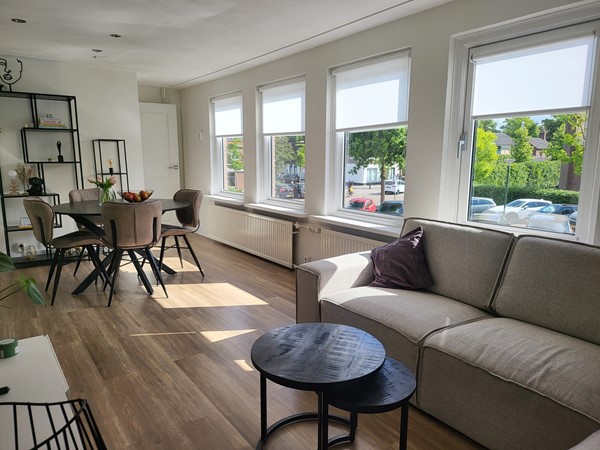 14. woonkamer 1.jpg 13