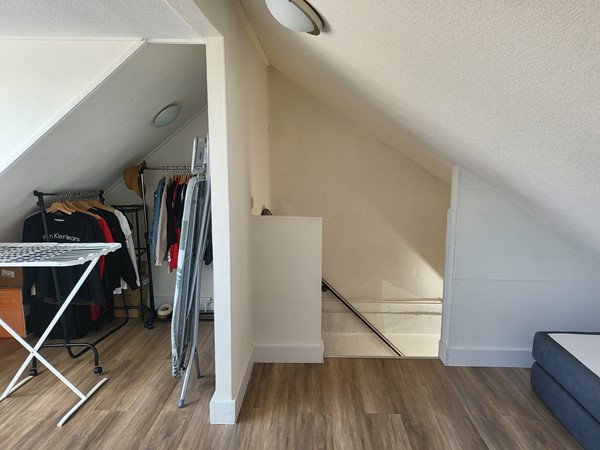 19. overloop slaapkamer 2.jpg 18