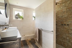 08954147_40.jpg