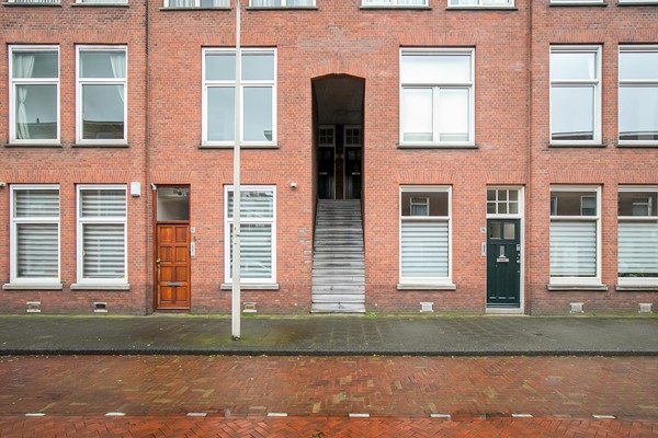 Property photo - Seringenstraat 8, 2563GB Den Haag