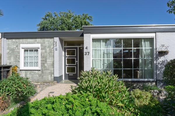Medium property photo - Johann Strauszstraat 37, 4661 CN Halsteren