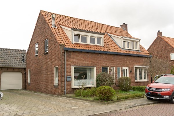 Oudeweg 11, Halsteren