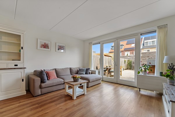 Medium property photo - Weeshuisland 5, 2635 MS Den Hoorn