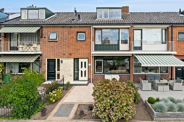 Te koop: Slot de Houvelaan 48, 3155VT Maasland
