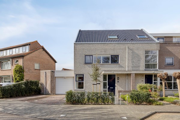 Onder bod: Huis te Veldelaan 65, 3155SC Maasland