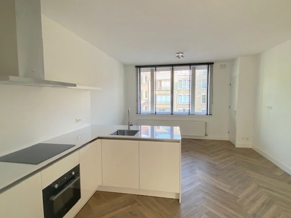 Rented: Javastraat 154D, 1095 CL Amsterdam