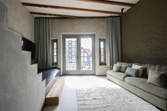 Rented: Nieuwezijds Voorburgwal 28A, 1012 RZ Amsterdam