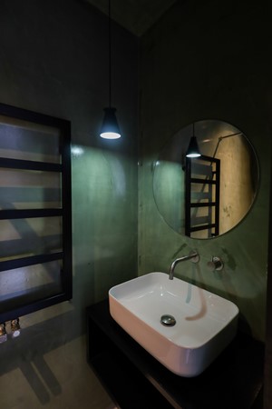 Medium property photo - Warmoesstraat 98G, 1012 JH Amsterdam