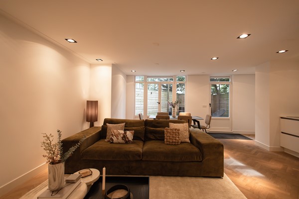 Medium property photo - Van Eeghenstraat 58HB, 1071 GJ Amsterdam