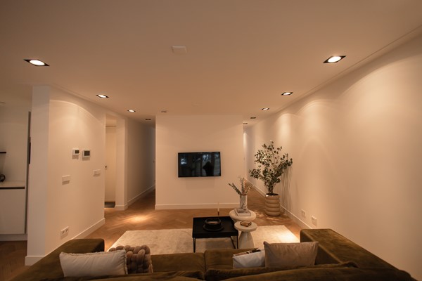 Medium property photo - Van Eeghenstraat 58HB, 1071 GJ Amsterdam