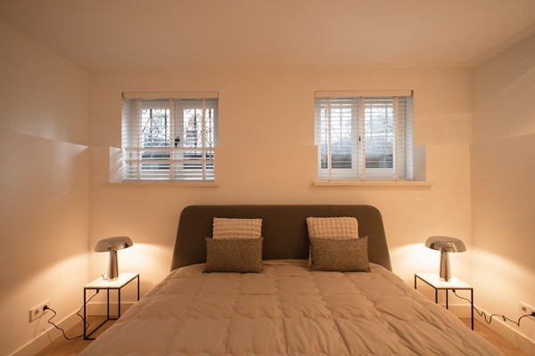 Medium property photo - Van Eeghenstraat 58HB, 1071 GJ Amsterdam