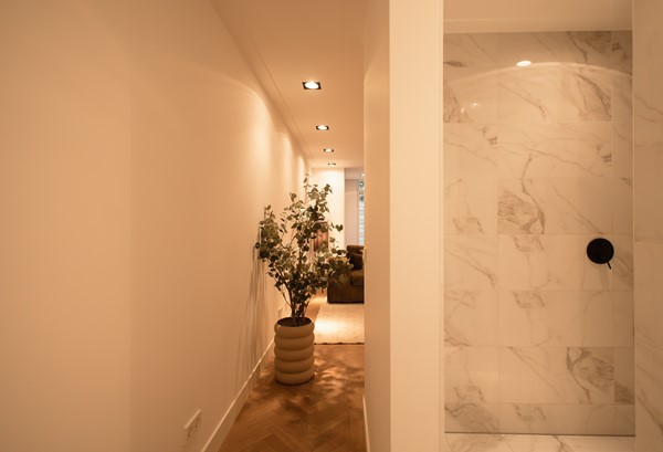 Medium property photo - Van Eeghenstraat 58HB, 1071 GJ Amsterdam