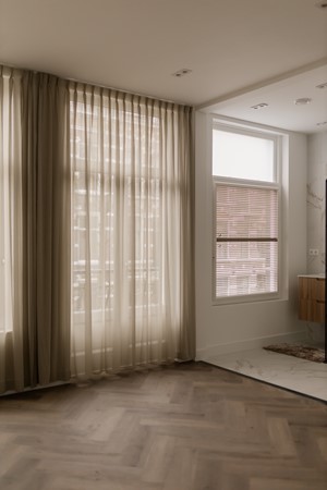Medium property photo - Derde Helmersstraat 25H, 1054 BA Amsterdam