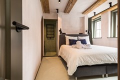New for rent: Warmoesstraat 50S, 1012 JE Amsterdam