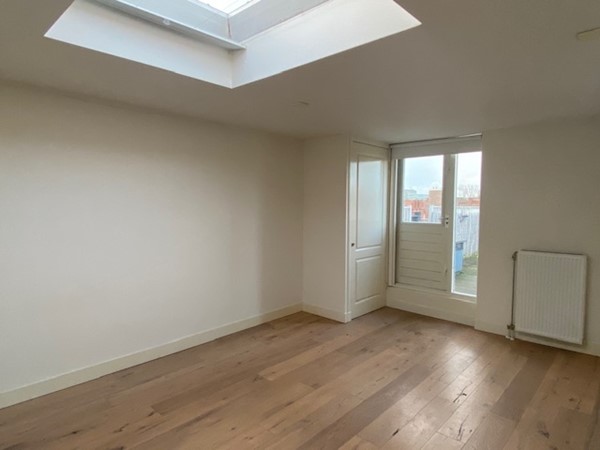 Medium property photo - Jan Evertsenstraat 104-3V, 1056 EH Amsterdam