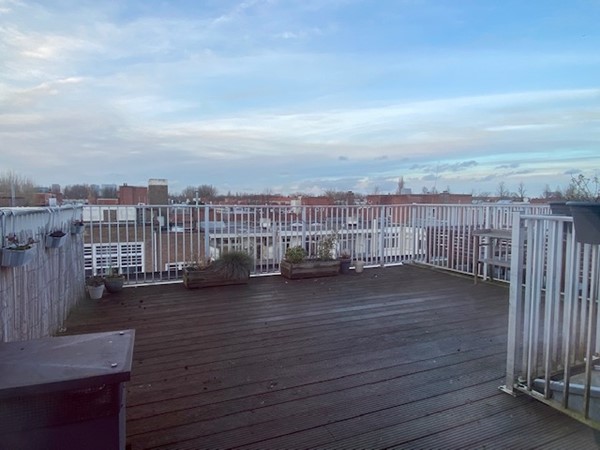 Medium property photo - Jan Evertsenstraat 104-3V, 1056 EH Amsterdam