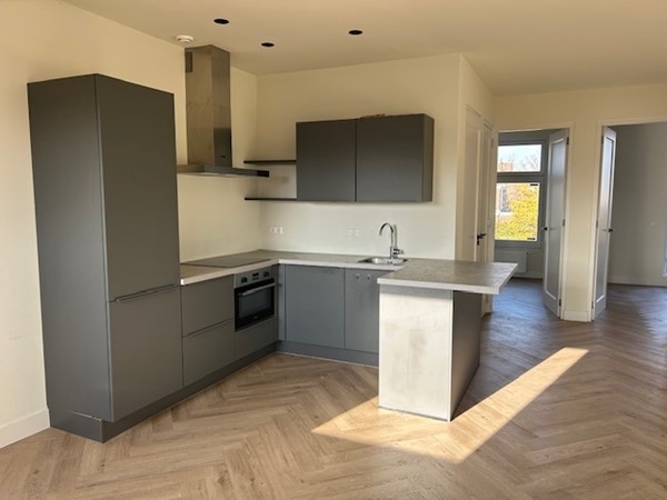 Medium property photo - Overtoom 402-4, 1054 JS Amsterdam