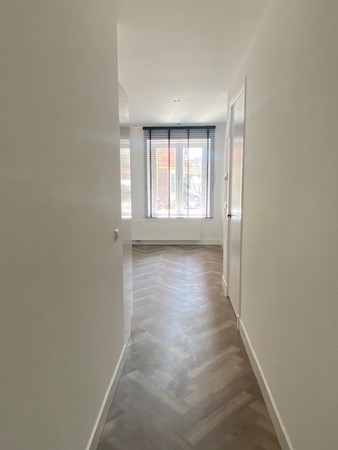 Medium property photo - Shackletonstraat 14H, 1056 RM Amsterdam