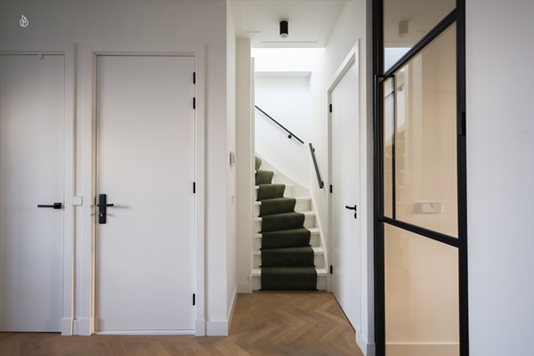 Medium property photo - Van Eeghenstraat 58-3, 1071 GJ Amsterdam