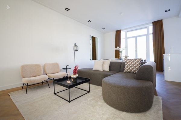 Medium property photo - Van Eeghenstraat 58-3, 1071 GJ Amsterdam