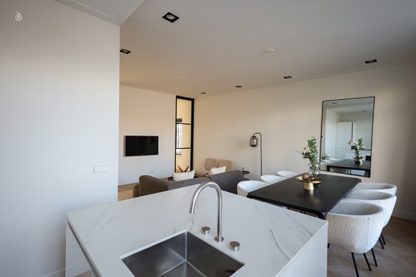 Medium property photo - Van Eeghenstraat 58-3, 1071 GJ Amsterdam