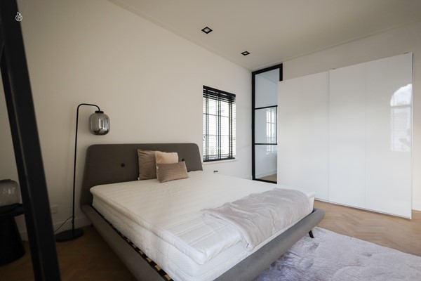 Medium property photo - Van Eeghenstraat 58-3, 1071 GJ Amsterdam