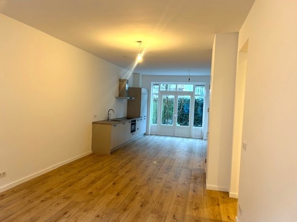 Medium property photo - Haarlemmermeerstraat 32, 1058 KA Amsterdam