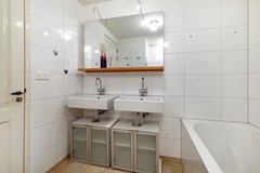 Verhuurd: Balthasar Floriszstraat 47B, 1071 VB Amsterdam