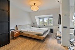 For sale: Oostzaanstraat 293, 1013 WJ Amsterdam