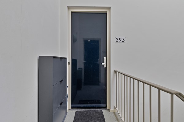 Medium property photo - Oostzaanstraat 293, 1013 WJ Amsterdam