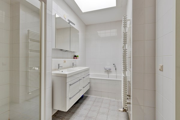 Medium property photo - Maassluisstraat 25, 1062 GA Amsterdam
