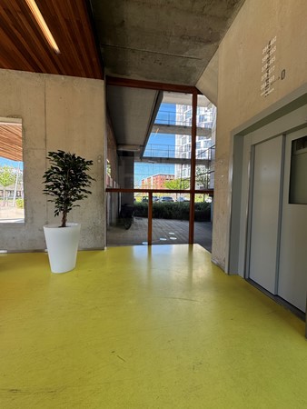 Medium property photo - Oeverpad 385, 1068 PL Amsterdam