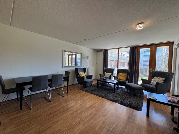 Medium property photo - Oeverpad 385, 1068 PL Amsterdam