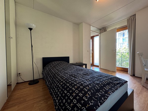 Medium property photo - Oeverpad 385, 1068 PL Amsterdam