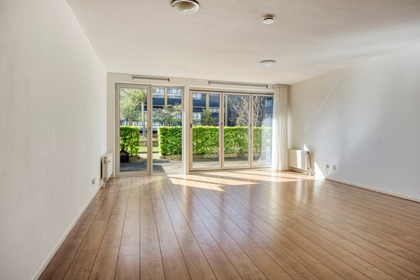 Medium property photo - Jan Tooropstraat 581, 1061 AE Amsterdam