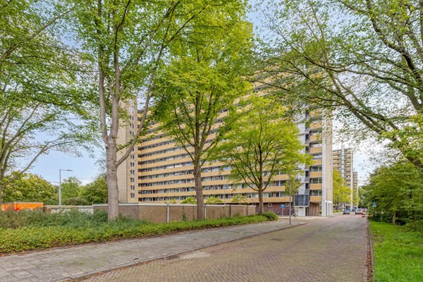 For sale: Langswater 277, 1069EC Amsterdam