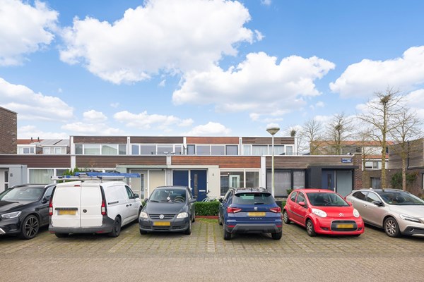 For sale: Denderhof 4, 1066 WS Amsterdam