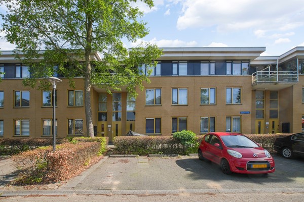 For sale: Voorjaarstraat 32, 1335CV Almere