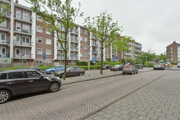 Jacques Oppenheimstraat 14-III, Amsterdam