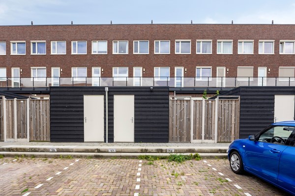 Medium property photo - Smedingplein 5, 8302 BA Emmeloord