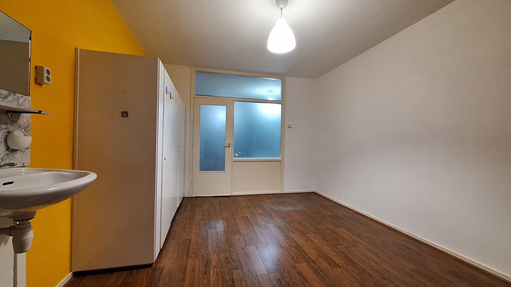 07-slaapkamer-20240820_210719.jpg 07-slaapkamer-20240820_210719.jpg