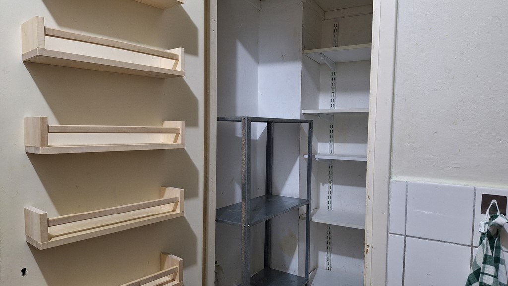 19-bijkeuken-20240820_221637.jpg 19-bijkeuken-20240820_221637.jpg