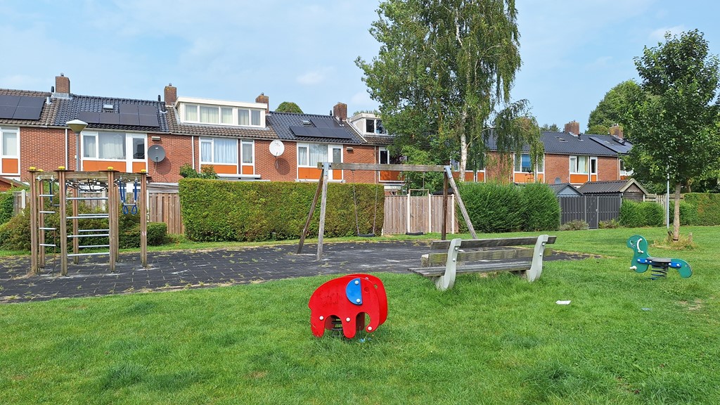 23-speeltuin-20240820_142722.jpg 23-speeltuin-20240820_142722.jpg