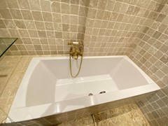 IMG_1576.JPG