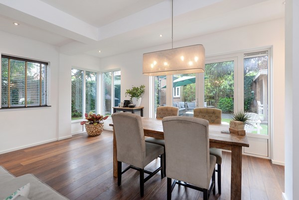 Medium property photo - Zwanenlaan, 2566 EM The Hague