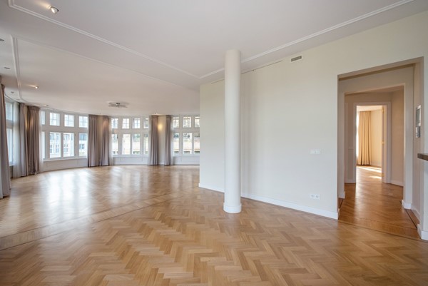 Medium property photo - Hofweg, 2511 AA Den Haag