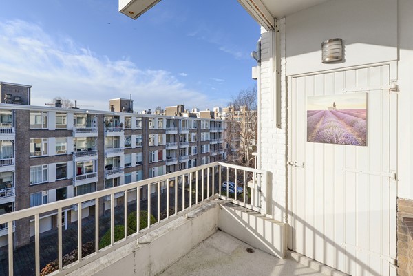 Medium property photo - Aaltje Noordewierstraat, 2551 SC Den Haag