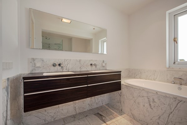 For rent: Hofweg, 2511 AA The Hague