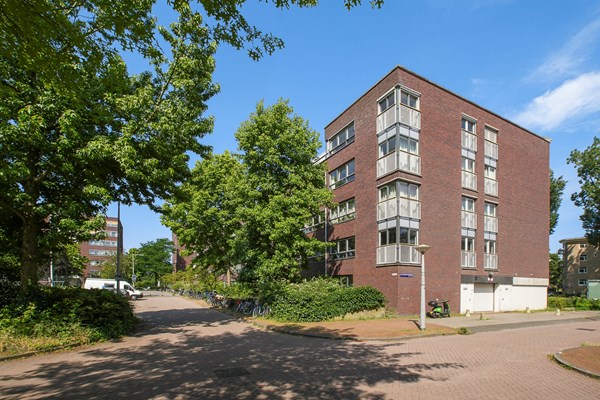 Verkocht: Joos Banckersplantsoen 114, 1056LD Amsterdam